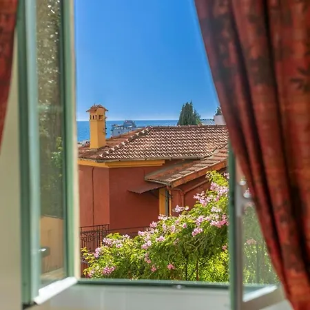 Apartment Private Garden 3-bed In Cannes